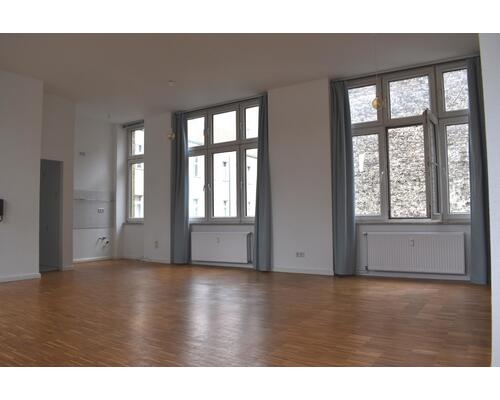 Alt-Tempelhof um die Ecke - 
Ihr neuer Arbeitsplatz? helle Fabriketage,
ruhig + außergewöhnlich!