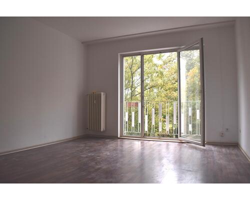 Cauerstr. 33, 
Bezugsfrei! CH nahe der TU!
Ruhige, sonnige und renovierte Whg. m. franz. Westfenster - Grünblick!