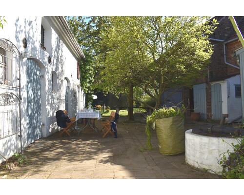 Ein Paradies für Kinder, Gärtner + Tiere!
Vierseitenhof in Schönwalde,
3843 m² Grundstück inkl. Ackerland!